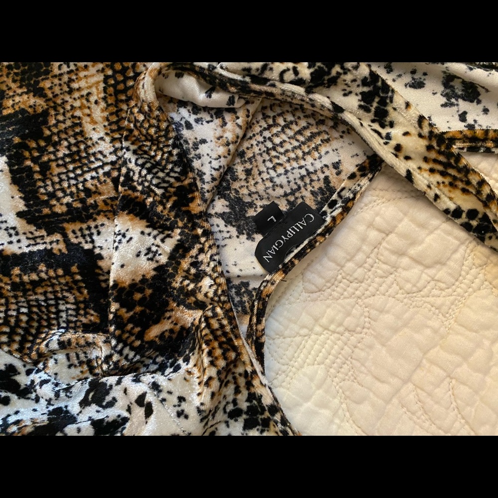 CALLIPYGIAN never worn - Picture 4 of 5